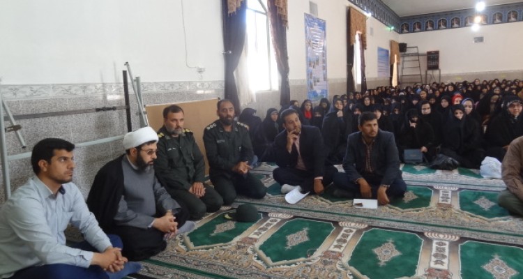 نهضت روشنگری و بصیرت افزایی سیاسی با موضوع انتخابات ویژه بانوان صحنه ای برگزار شد