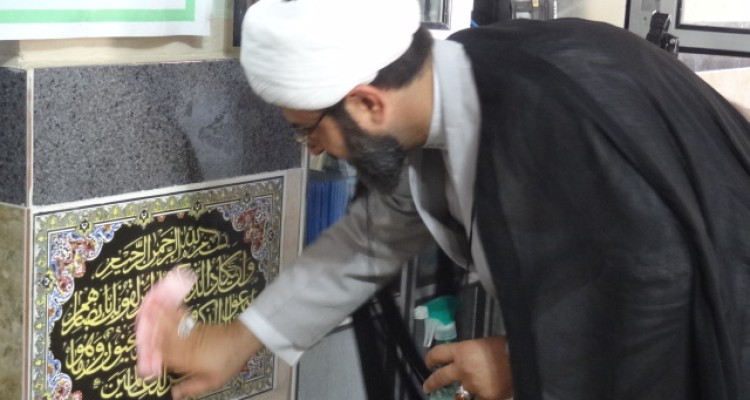 مراسم غبار روبی مساجد صحنه در آستانه ماه رمضان انجام شد