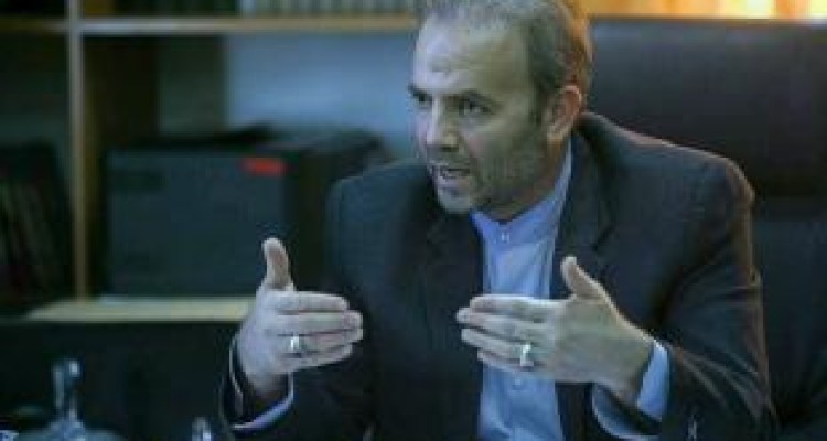 کشف و ضبط ۹۲ قبضه کلت کمری در کرمانشاه 
