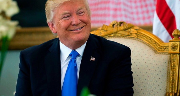 ترامپ از طرف خود سخن می گوید و نه آمریکا
