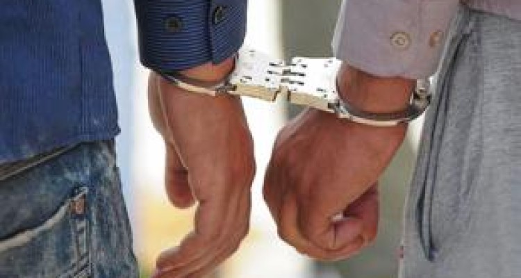 دستگیری دو فرد مسلح در مسیر کرمانشاه به ایلام 