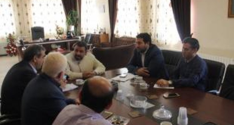 ارسال ۴۰ مقاله به دبیرخانه جشنواره ملی امام رضا(ع) در کرمانشاه 