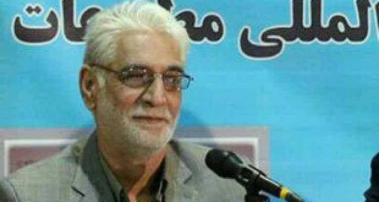 اگر مدیریت استان به عملکرد خودش اعتماد داشت جلساتش را از رسانه ها پنهان نمی کرد/ پروژه راه آهن یک کاریکاتور مزخرف شده است 