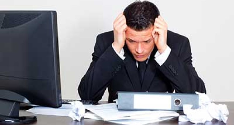  وقتی استرس دارید، این کارها را نکنید 