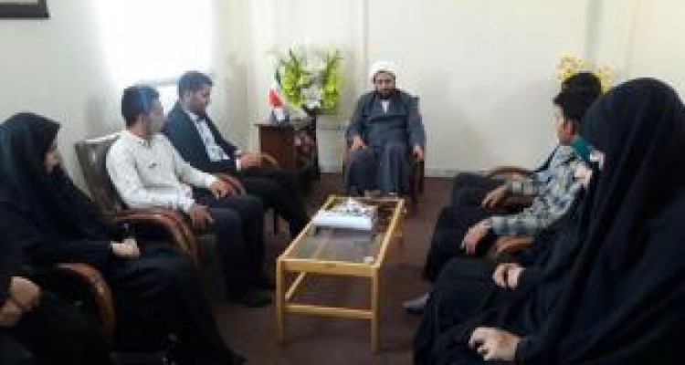 دشمن با تهاجم فرهنگی به دنبال تضعیف نظام اسلامی است 