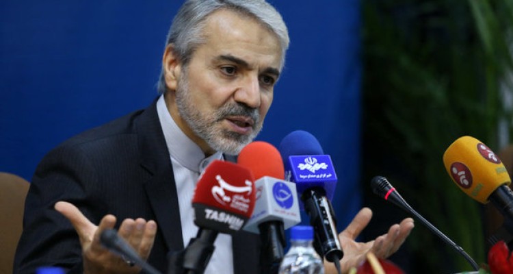 روحانی پاسخگوی مردم است نه مطالبات جریانات سیاسی