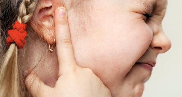  در گوش کودکان قطره نریزید! 