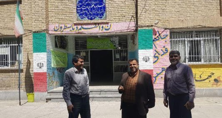 با زدید مدیر آموزش و پرورش از مدارس سطح شهر صحنه انجام شد