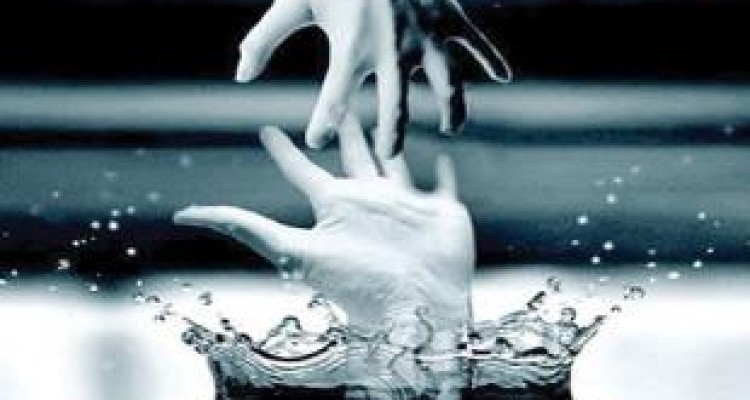 نجات نوجوان 15ساله از غرق شدن در "رودخانه دینور آب" بخش بیستون
