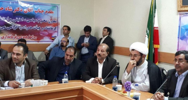 نورالدین فرزادی پور به عنوان سرپرست جدید فرمانداری شهرستان صحنه منصوب شد + تصویر