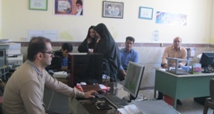 سازماندهی و ساماندهی نیروهای آموزشی مقطع ابتدایی گروه خواهران منطقه دینور 