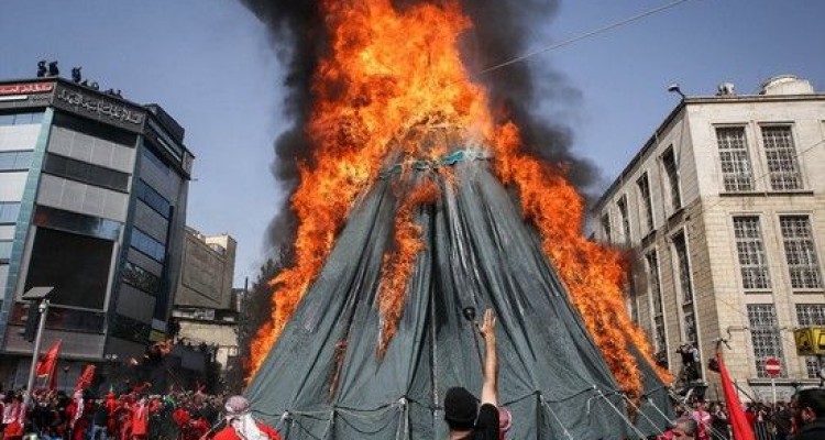  عکس های مراسم خیمه سوزان عاشورا در تهران