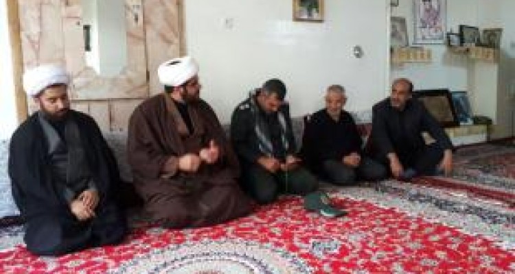 دیدار با خانواده های معظم شهدا در شهرستان سنقروکلیایی