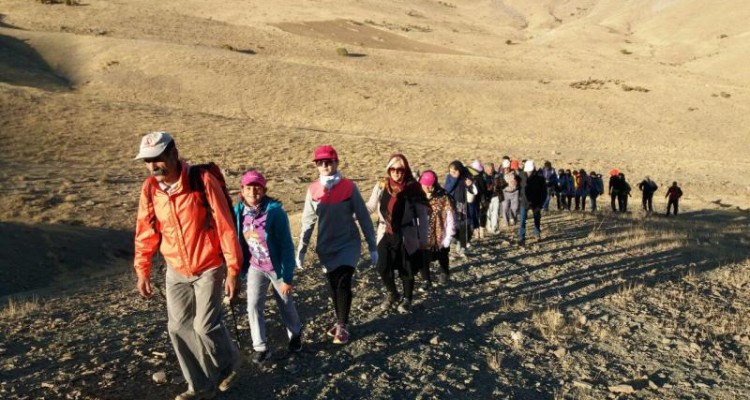  بانوان باشگاه کوهنوردی راخ به ارتفاعات صحنه صعود کردند