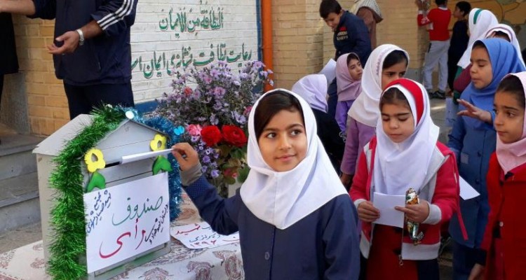 انتخابات شورای دانش آموزی در مدارس شهرستان صحنه برگزار شد 