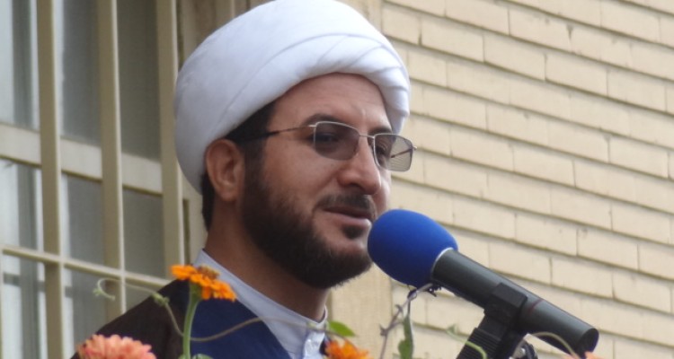 خدمت کردن به امام حسین(ع) یک افتخار است 