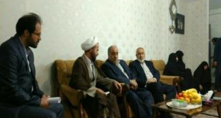 آرمان شهیدان چراغ راه نسل‌های آینده است 
