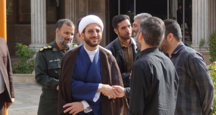 همایش میثاق با ولایت عاشورائیان در صحنه برگزار شد