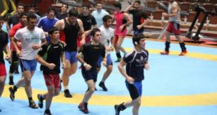 کشتی گیر کرمانشاهی به اردوی تیم ملی بزرگسالان ایران دعوت شد 