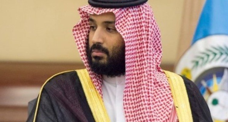 لبنانی ها تصاویر محمد بن سلمان را به آتش کشیدند