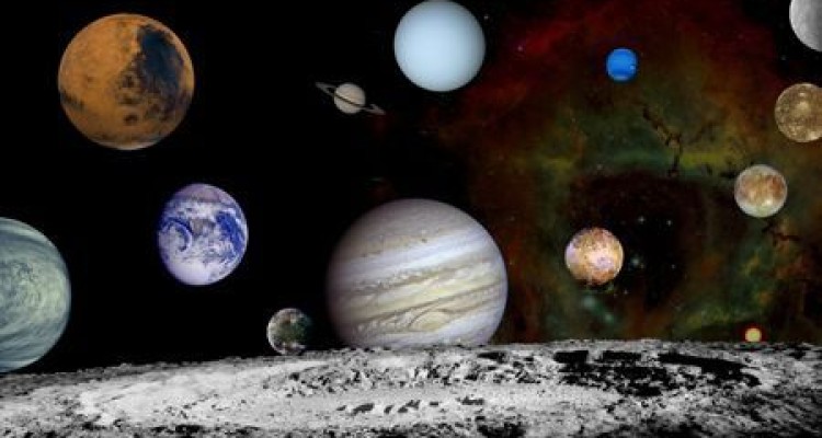  چرا سیاره ها و زمین گرد هستند؟