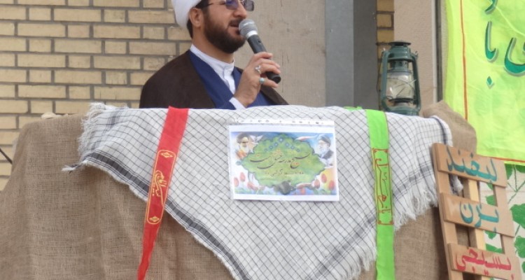 بسیج یک حرکت مجاهدانه عمومی است