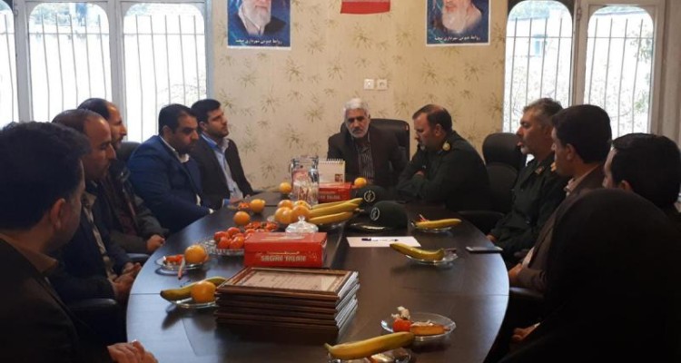 فرمانده ناحیه سپاه شهرستان صحنه با اعضاء شورای شهر صحنه دیدار کرد