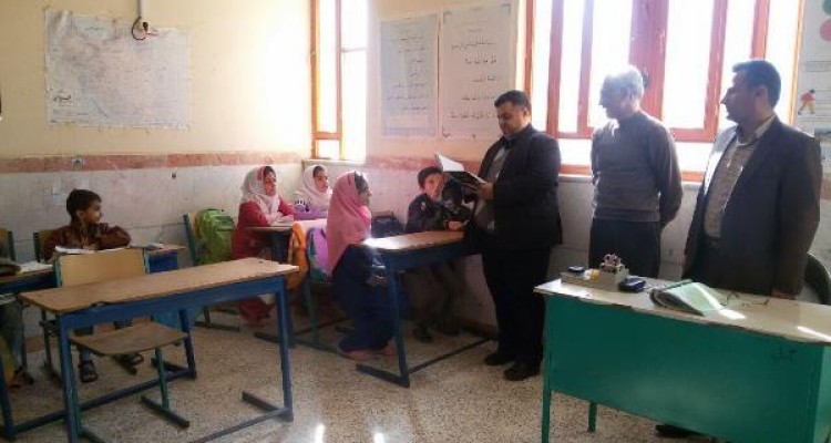 مدیر آموزش و پرورش صحنه از مدارس روستایی این شهرستان بازدید کرد 