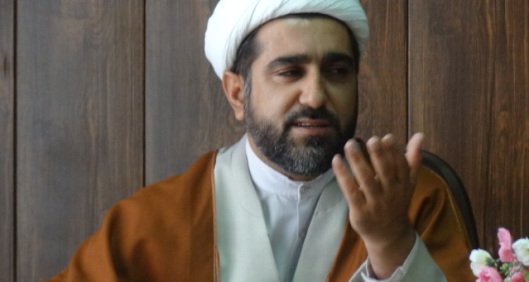  هفته وحدت امت اسلامی را ید واحده کرده است / تفرقه تازیانه ی عذاب الهی می باشد