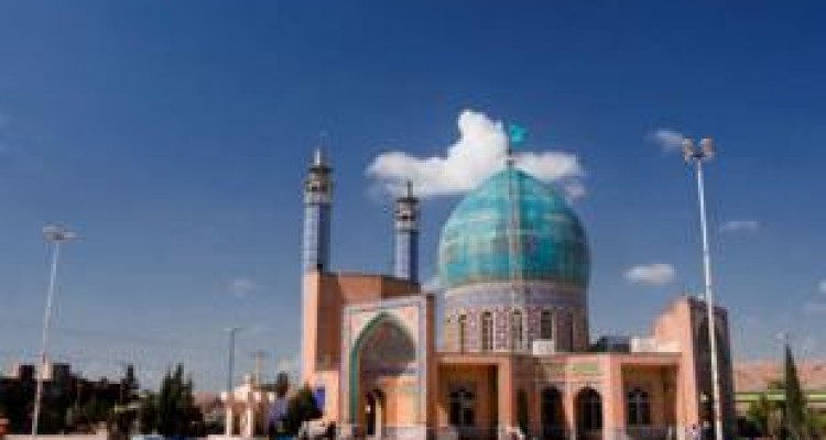  برگزاری جشن بزرگ وحدت در بقعه احمدبن اسحاق سرپلذهاب 