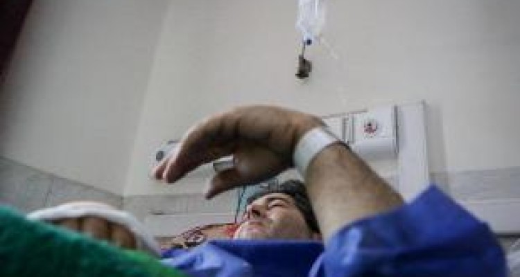 دفترچه بیمه برای زلزله زدگان کرمانشاه در کمترین زمان صادر می‌شود 