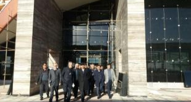 کار ساخت ۴ ایستگاه در مسیر راه آهن کرمانشاه باقی مانده است 
