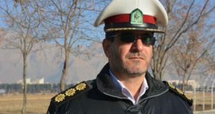 فعالیت شبانه‌روزی ۱۵ اکیپ پلیس راه کرمانشاه طی طرح زمستانی 