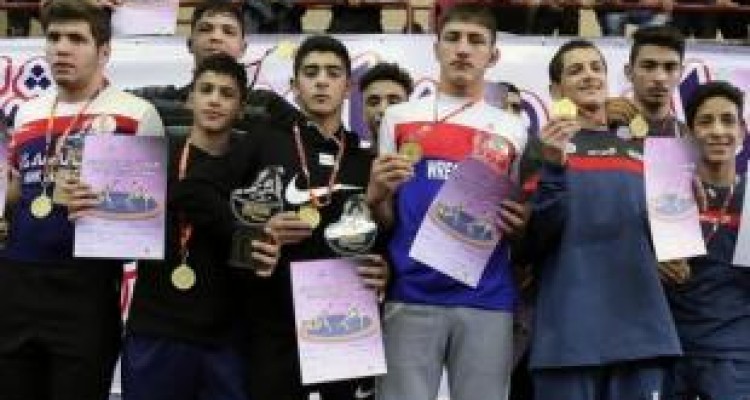 کسب 2 مدال طلا توسط فرنگی کاران بسیجی کرمانشاه در مسابقات نوجوانان کشور 