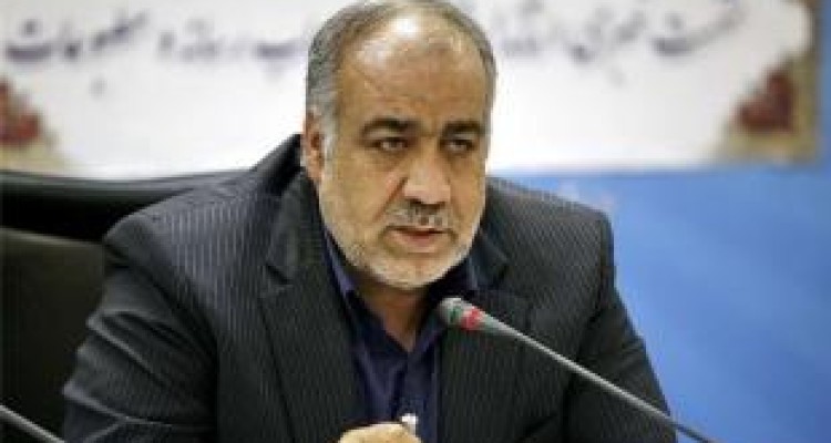 مسببین مرگ مردم در بیمارستانهای تخریب شده قاتلند و باید اعدام شوند/ سپاه به اهل سنت بیش از همه خدمت کرد/ شایعه ها کار ضد انقلاب بود 