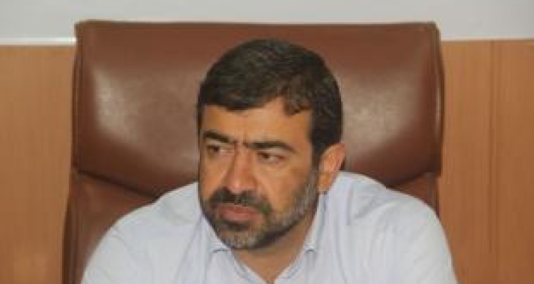  تسریع در روند بازسازی شهرستان یک خواست عمومی است/لزوم هماهنگی و همکاری هر چه بیشتر مسئولین 