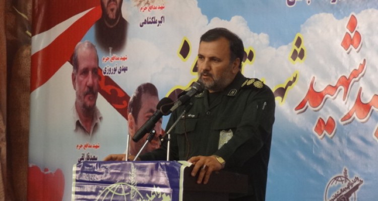 مشکلات کشور باید به دست خود مردم حل و فصل شود نه کسانی که خارج از مرز ها هستند