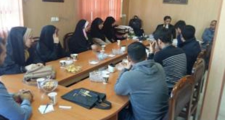 بسیجیان باید در صف نخست مطالبه‌گری از مسؤولان باشند 