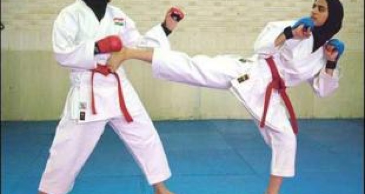 2 کاراته کا کرمانشاهی در صدر رنکینگ سوپر لیگ بانوان کشور قرار گرفتند 