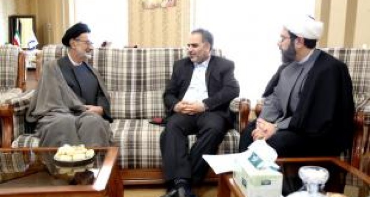 هدف ایجاد مسیر همدلی وحدت و انسجام آحاد جامعه در یک مسیر است 