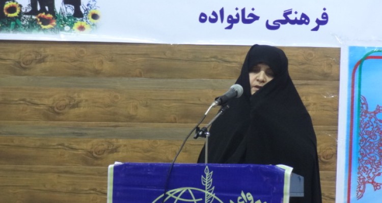 شبکه های فضای مجازی به دنبال به دست گرفتن زندگی ما هستند