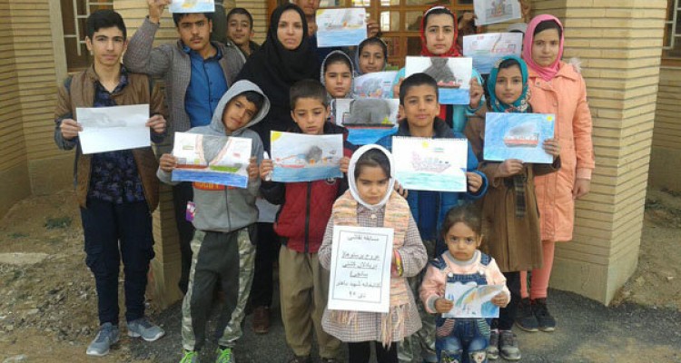 مسابقه نقاشی «کوچ پرستوها» در کتابخانه شهید باهنر بخش دینور برگزار شد