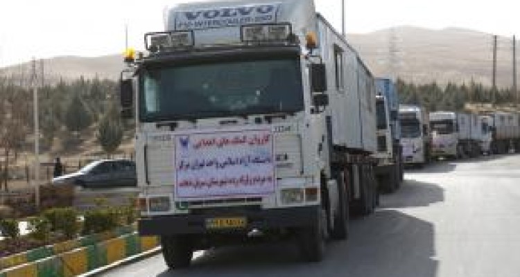 کانکس های دانشگاه آزاد واحد تهران مرکز به واحد کرمانشاه برای اسکان زلزله زدگان تحویل داده شد 