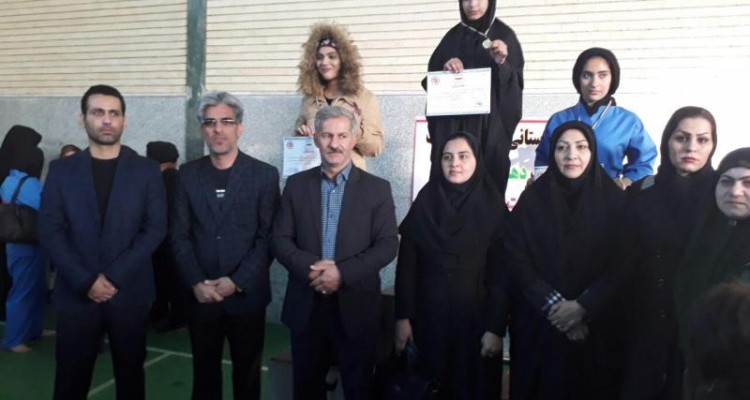 نفرات برتر مسابقات کیک بوکسینگ بانوان بسیجی استان کرمانشاه مشخص شدند +تصویر