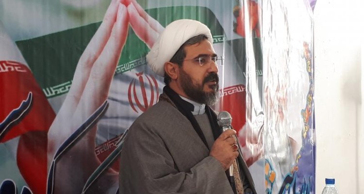 امام(ره) برای رسیدن به مقام عبودیت و بندگی به خداوند توکل کردند