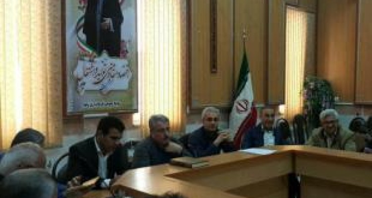 تشکیل کارگاه آموزشی و جلسه توجیهی بیماری های مشترک در پاوه 