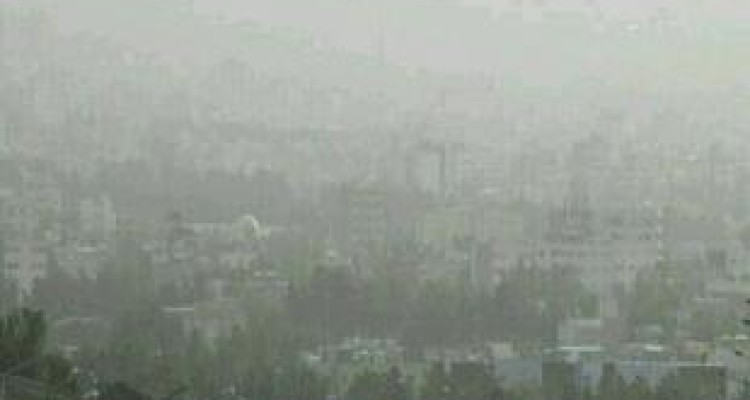 نقاط مرزی استان کرمانشاه غبارآلودمی‌شود/دمای هوا درنقاط زلزله‌زده 