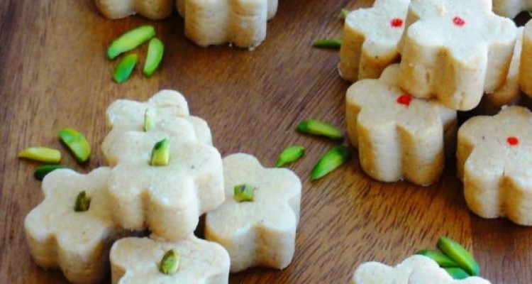 طرز تهیه شیرینی نخودچی