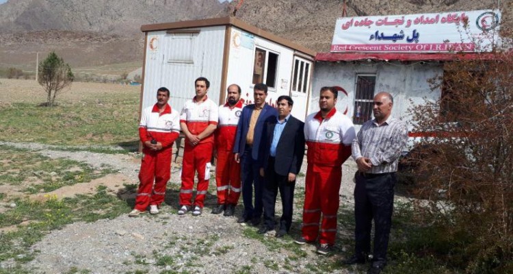 کار اعضاء جمعیت هلال احمر یک کار جهادی است