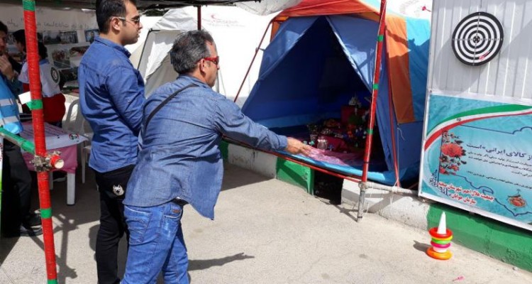 برگزاری مسابقات ورزشی بین مسافران نوروزی در صحنه